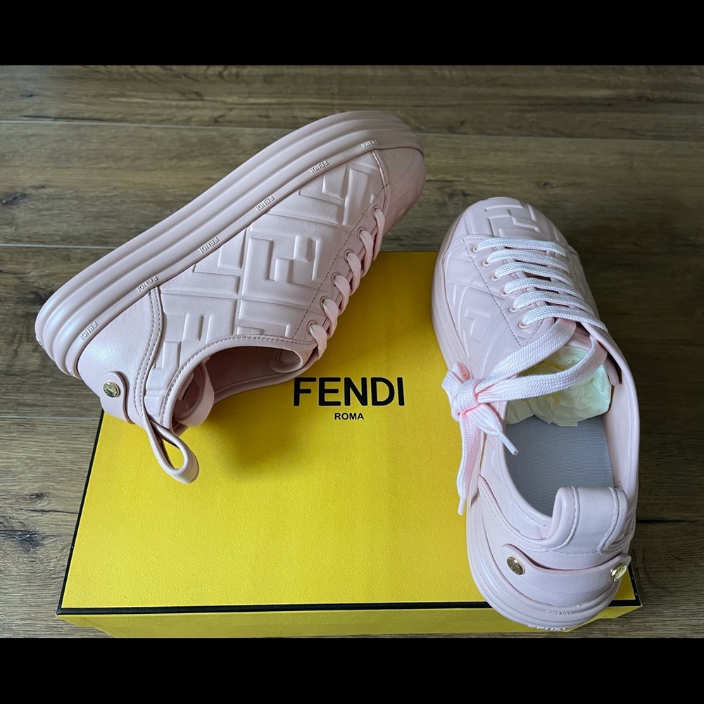 FENDI-AUTHENTIC NWT Pink Leather HighRise Sneakers - Picture 12 of 15